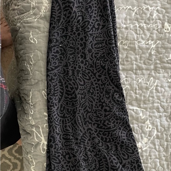 Leggings - Picture 1 of 3